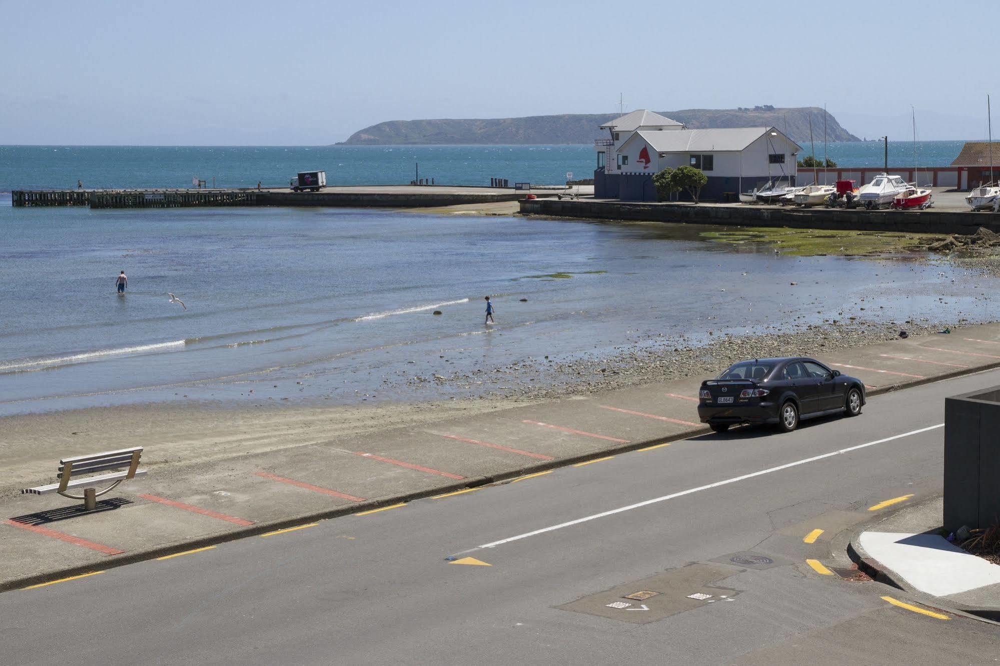 Moana Lodge Plimmerton Exterior photo